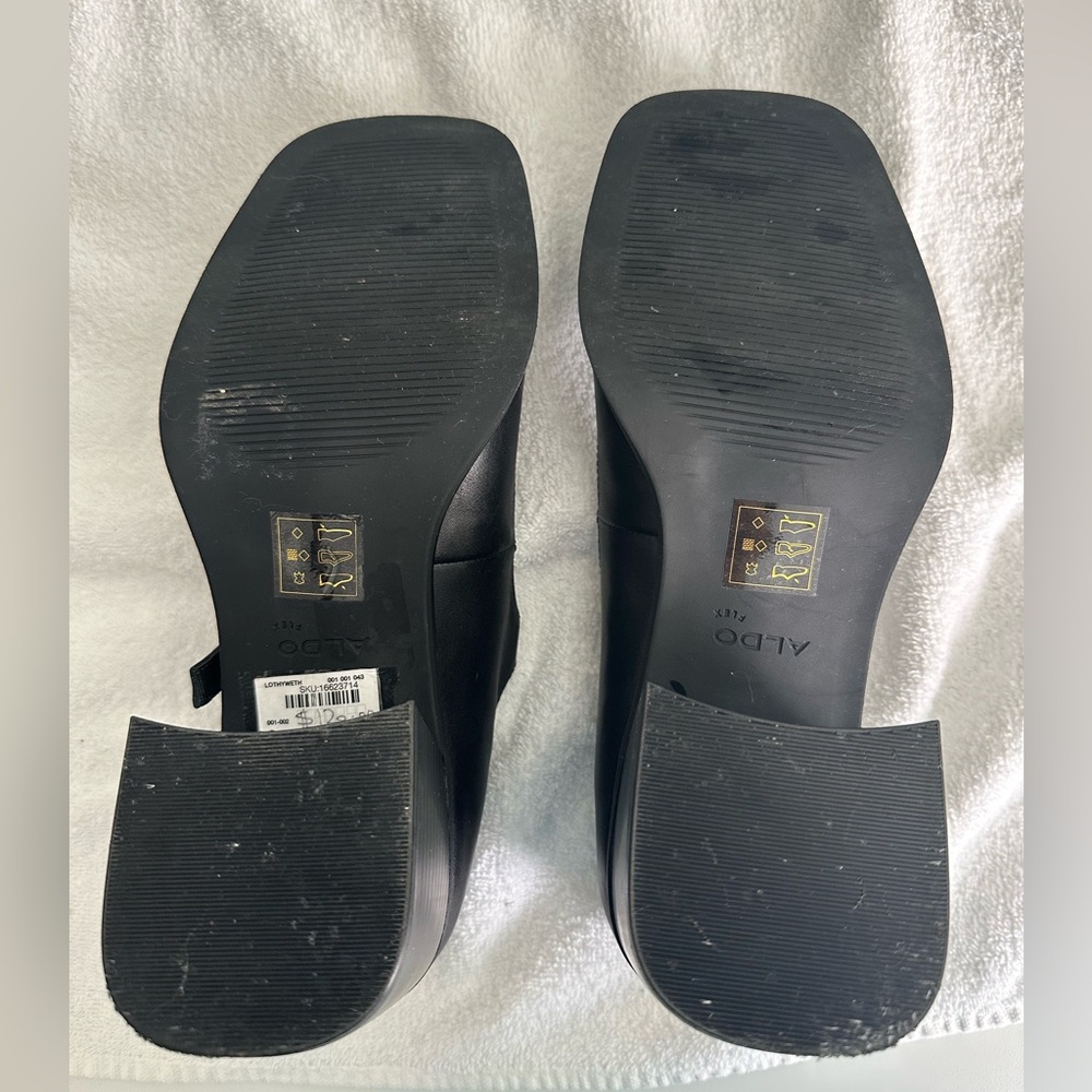 Aldo Black Square-Toe Mary Jane Flats - Picture 9 of 10